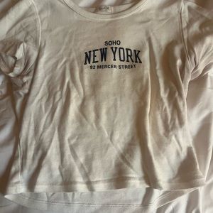 Brandy Melville New York Baby Tee